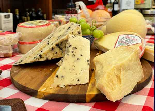 Learn how to make a Charcuterie Board 7/19