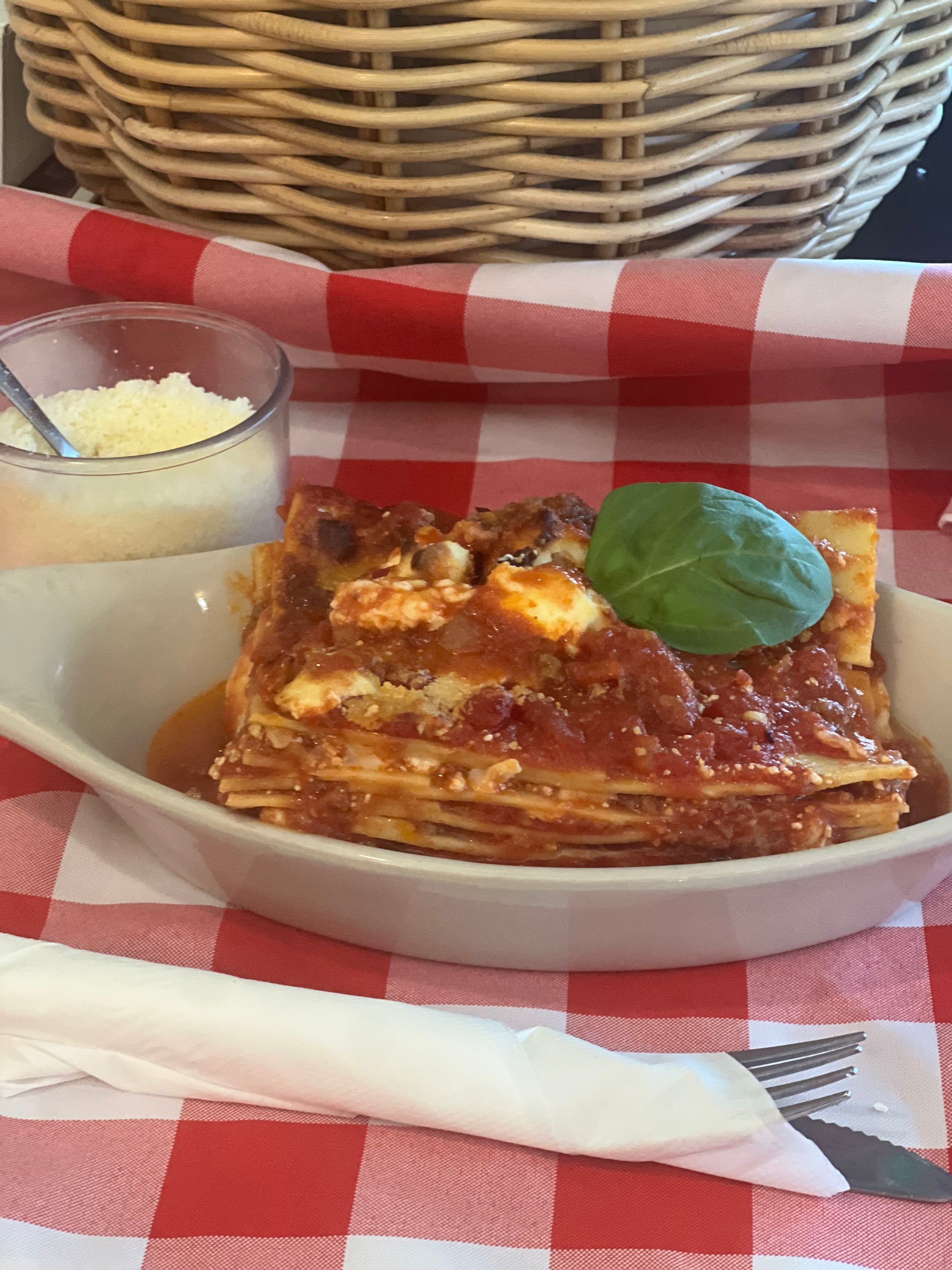 Aug 28th, 2025 - Learn how to make lasagna