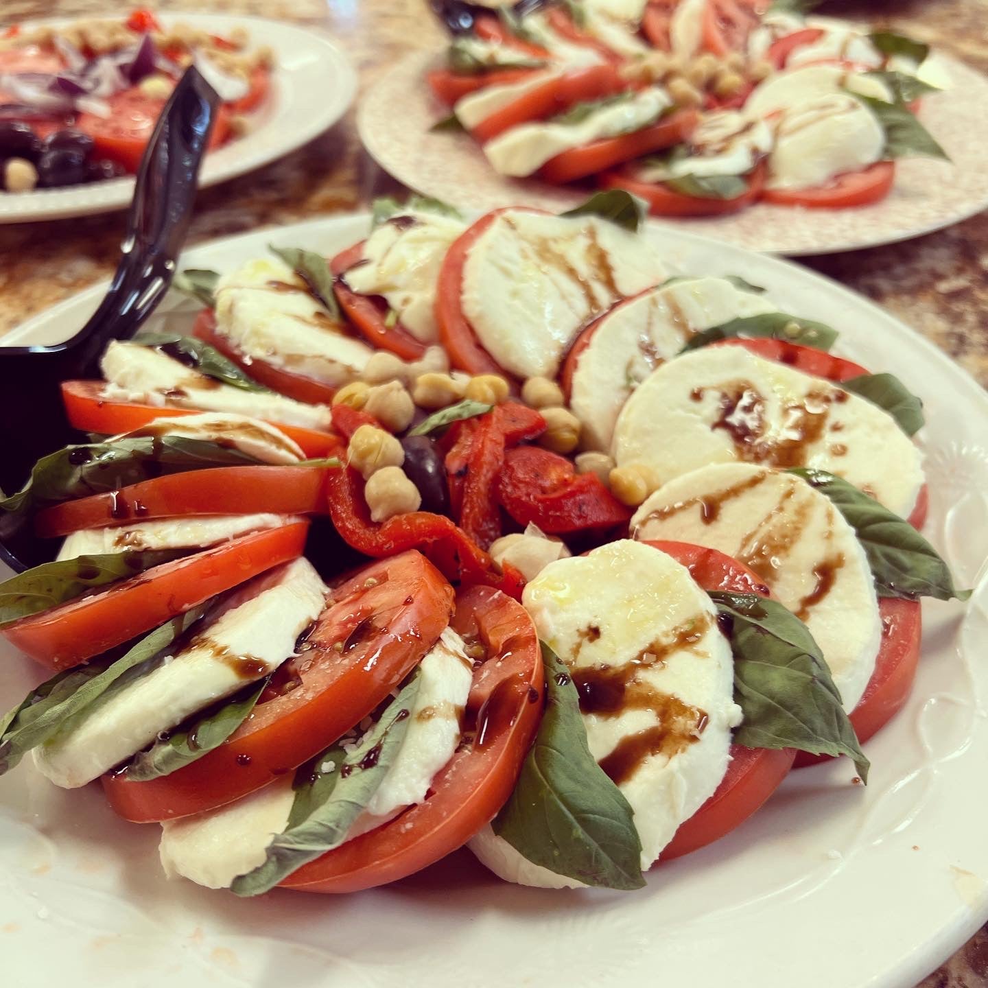 Mozzarella Caprese Party Tray