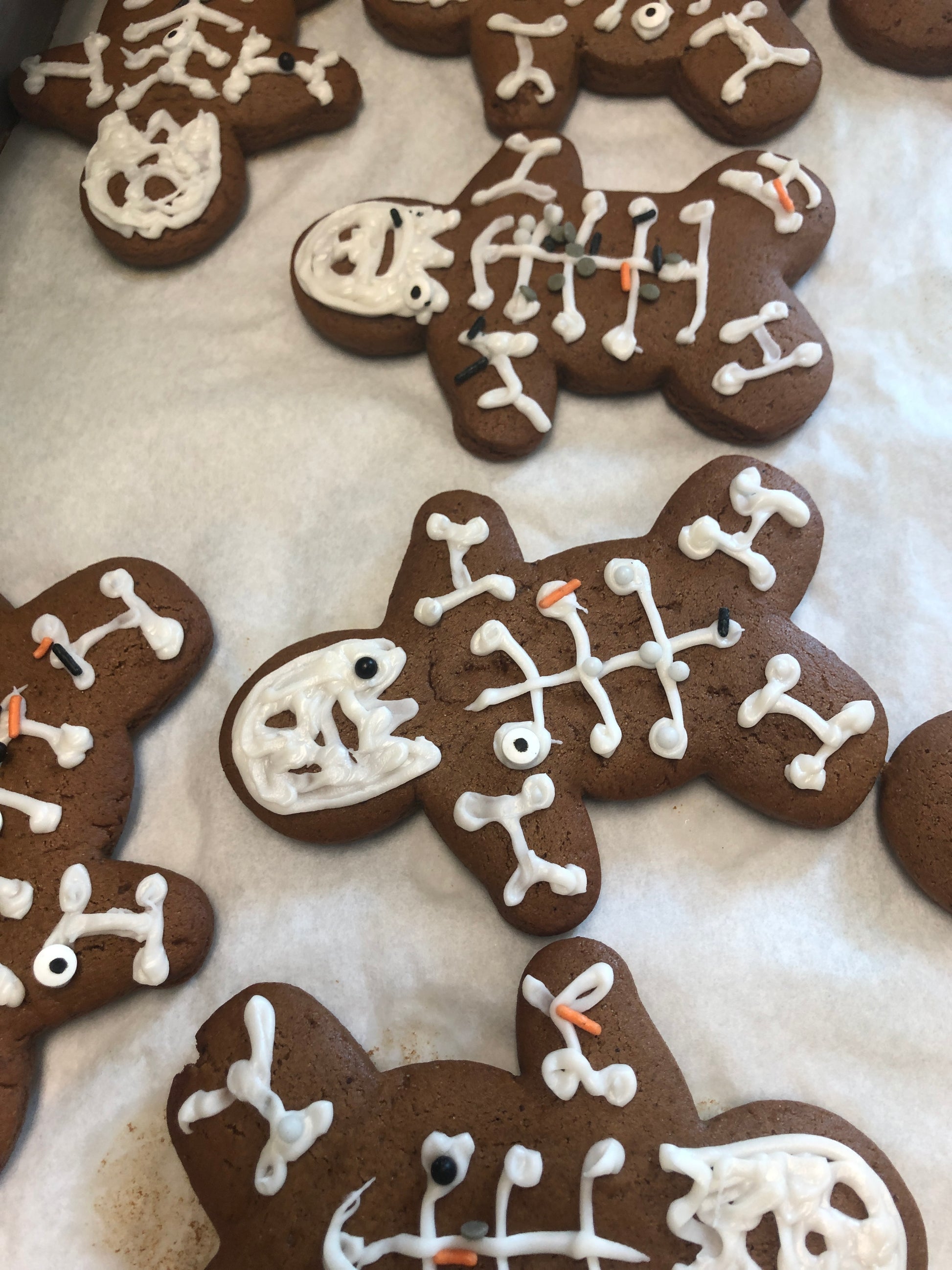 Oct 16th Learn how to make Gingerbread Skeleton Halloween Cookies